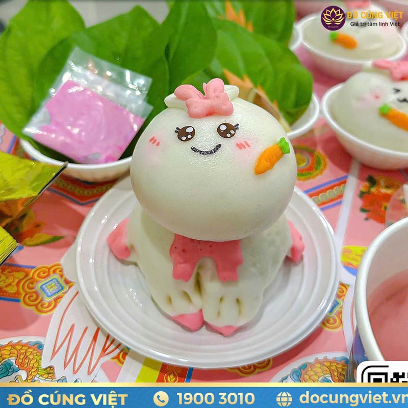 Bánh bao mèo thôi nôi bé tuổi Mão