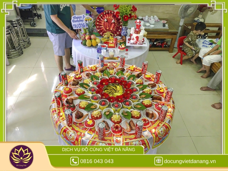 Mâm cúng thôi nôi bé trai miền trung 4 Mam cung thoi noi be trai mien Trung cho chi Huong – Hoi An Quang Nam